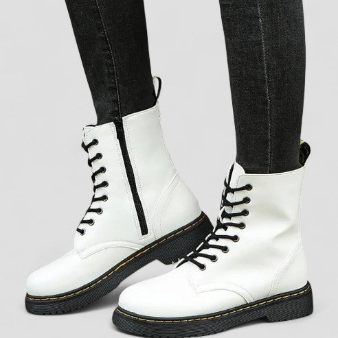 BerlinGlamour | Orthopedische veterlaarsjes voor dames, casual en comfortabel 5