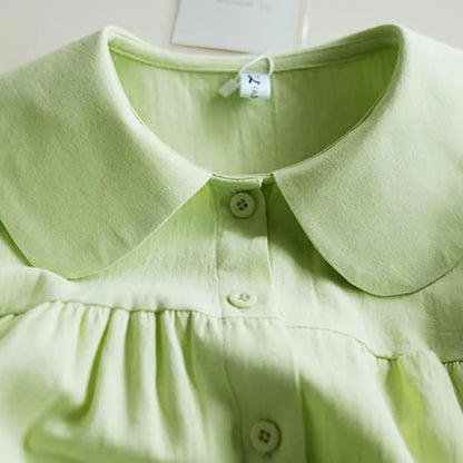 Zachte Blauwe Voorjaarsblouse met Peter Pan Kraag