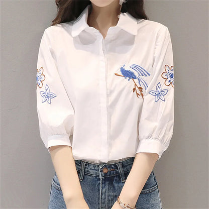 Elegante Geborduurde Blouse met Driekwart Mouwen