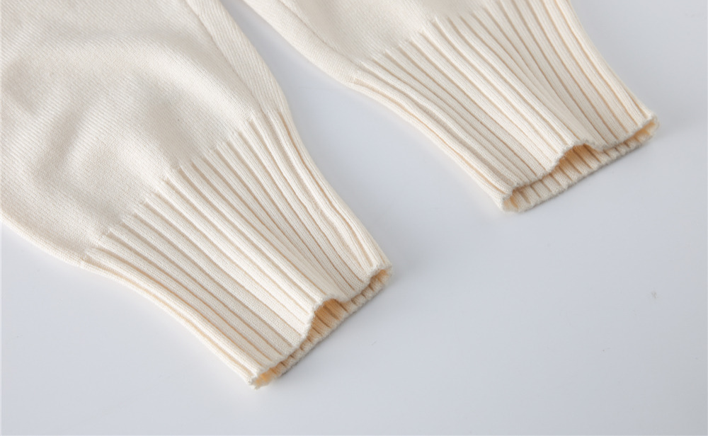 Warme Gebreide Set: Vest en Broek voor Vrouw