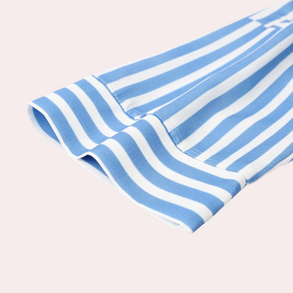 Vrouwelijke Doorknoopjurk Comfortabel Zomerjurk
