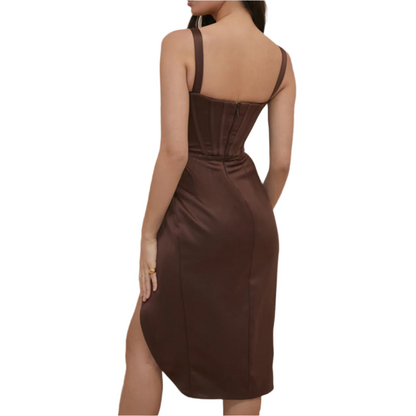 Luxe Jurk met V-Hals en Asymmetrische Split