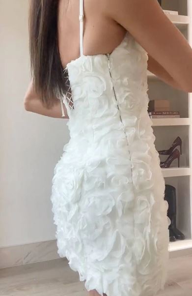 Mini Jurk met Gekruiste Rugbandjes Zomerjurk Vrouw