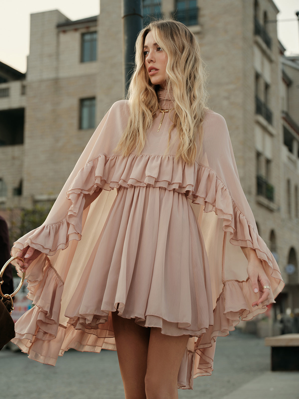Dames Mini Jurk | Ruffle Details & Luchtige Pasvorm | Elegant Comfort Voor Zomer, Feest & Casual Chic