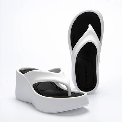 SolarStride Clip Teen Wedges