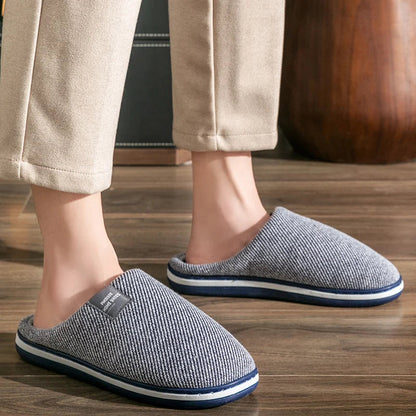 Cristiano | Antislip winterpantoffels in zachte gestreepte stof
