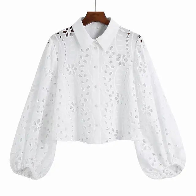 Zonnewindmode Betoverend Zomerwitte Blouse met Kantwerk en Borduurwerk