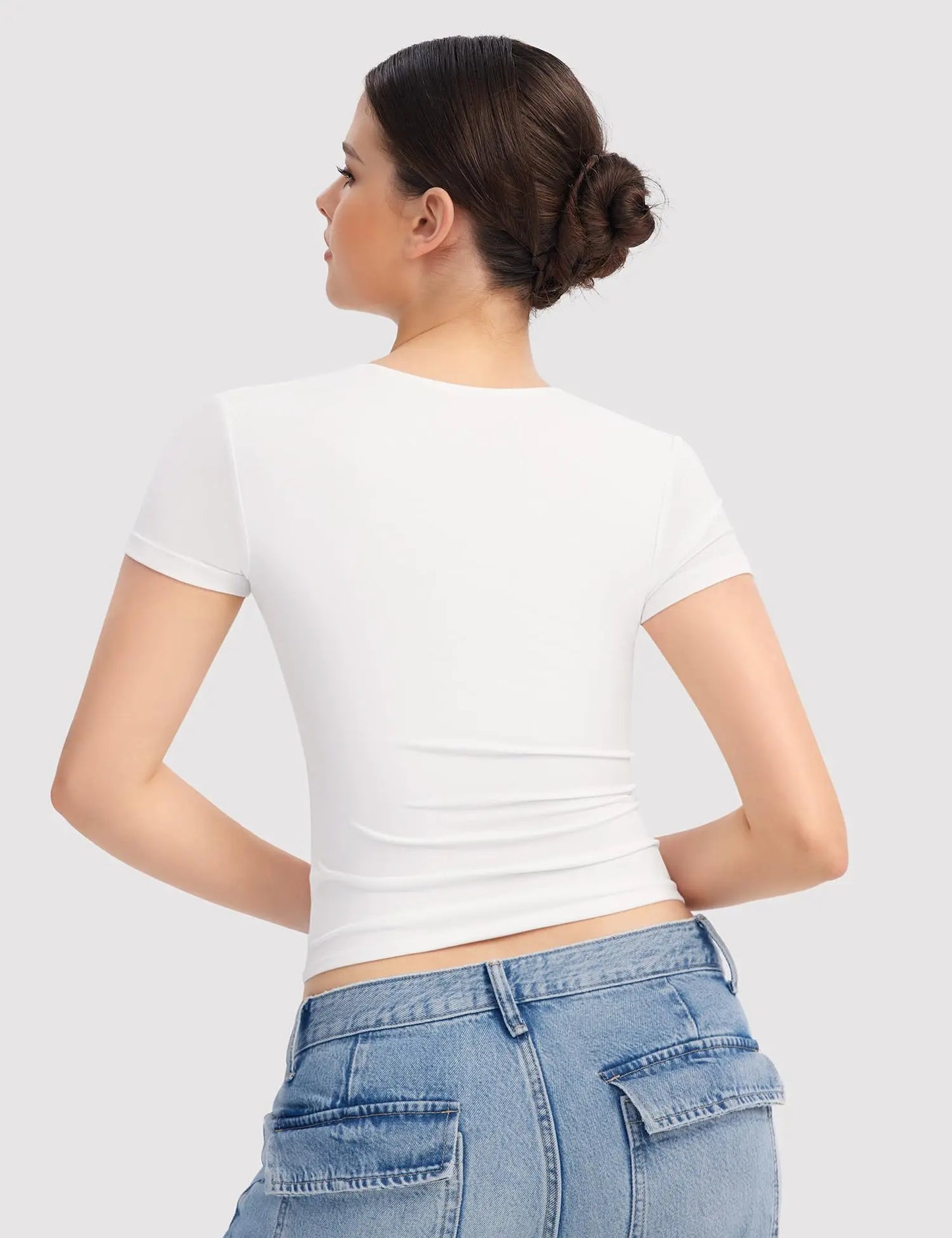 ChicFusion Vrouwelijke Vierkante Hals Slim-Fit Tee