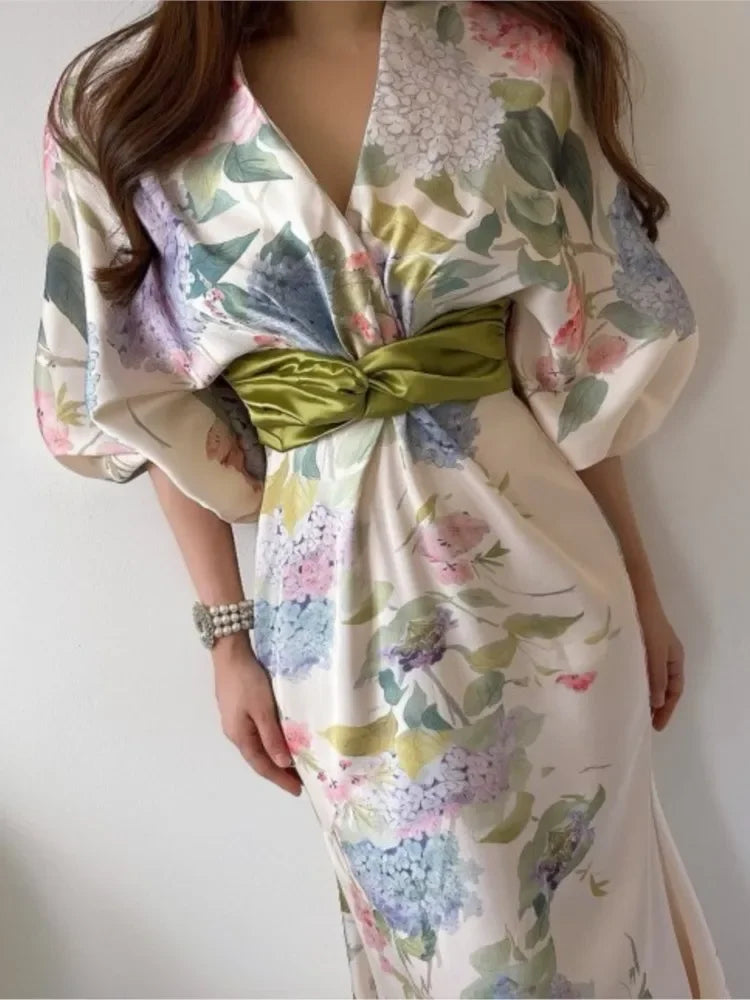 Bella Moda Bloemrijke Vintage Midi Jurk