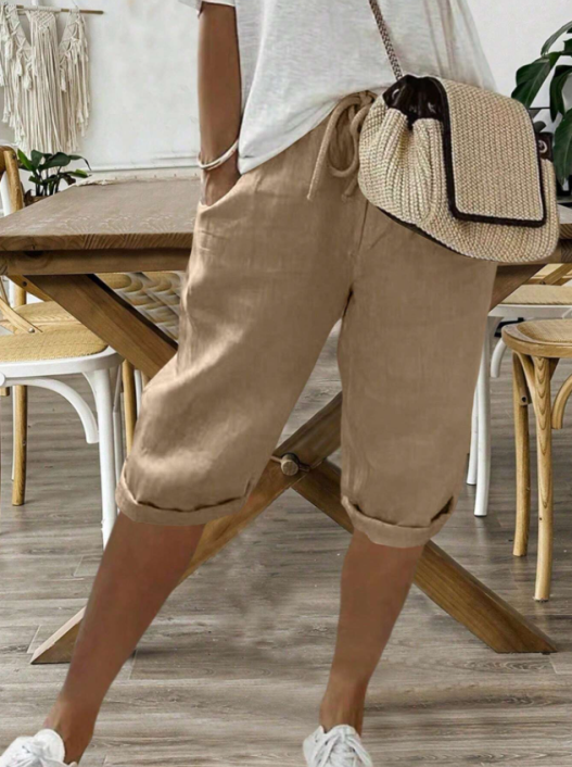 Daria | Pantaloncini da donna regolabili per l'estate 0