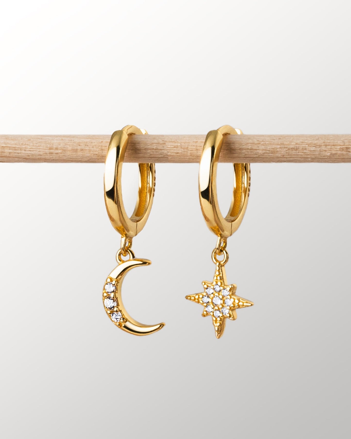 Oorbellen Maan en Ster Zilveren Cosmisch Design