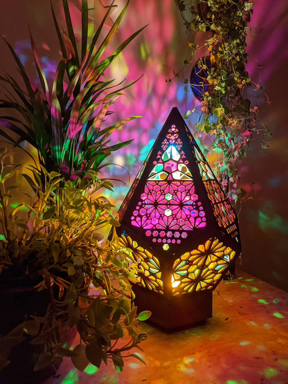 Stijlvolle Glas-in-Lood LED Tafellamp Modern Design