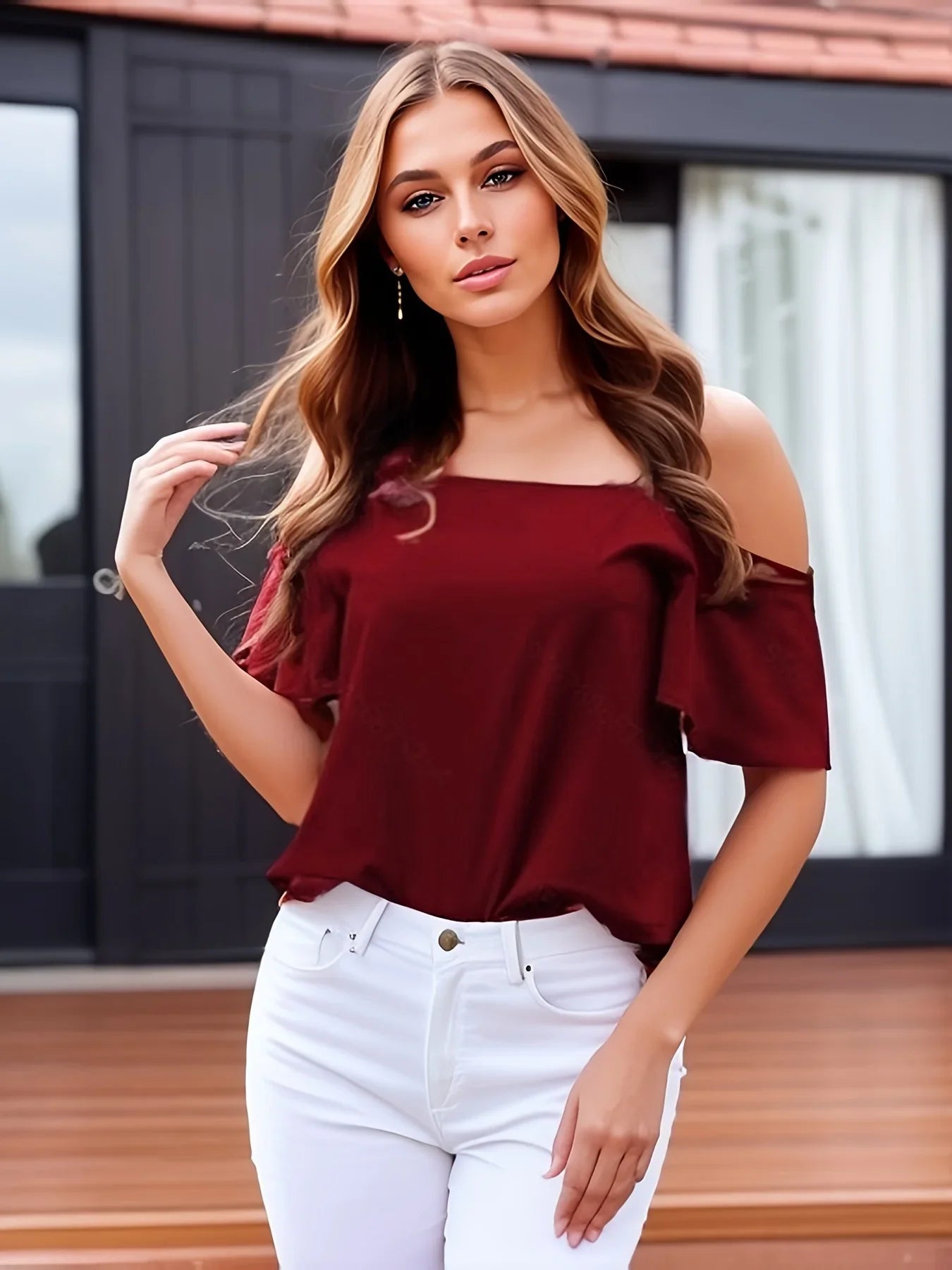 Elegante Kant Cold Shoulder Blouse