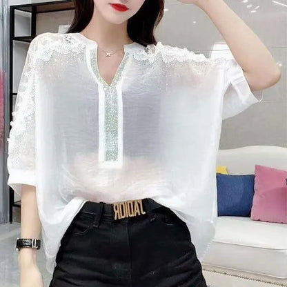 Verleidelijke Kant Blouse met Diamantdetails