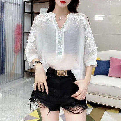 Verleidelijke Kant Blouse met Diamantdetails