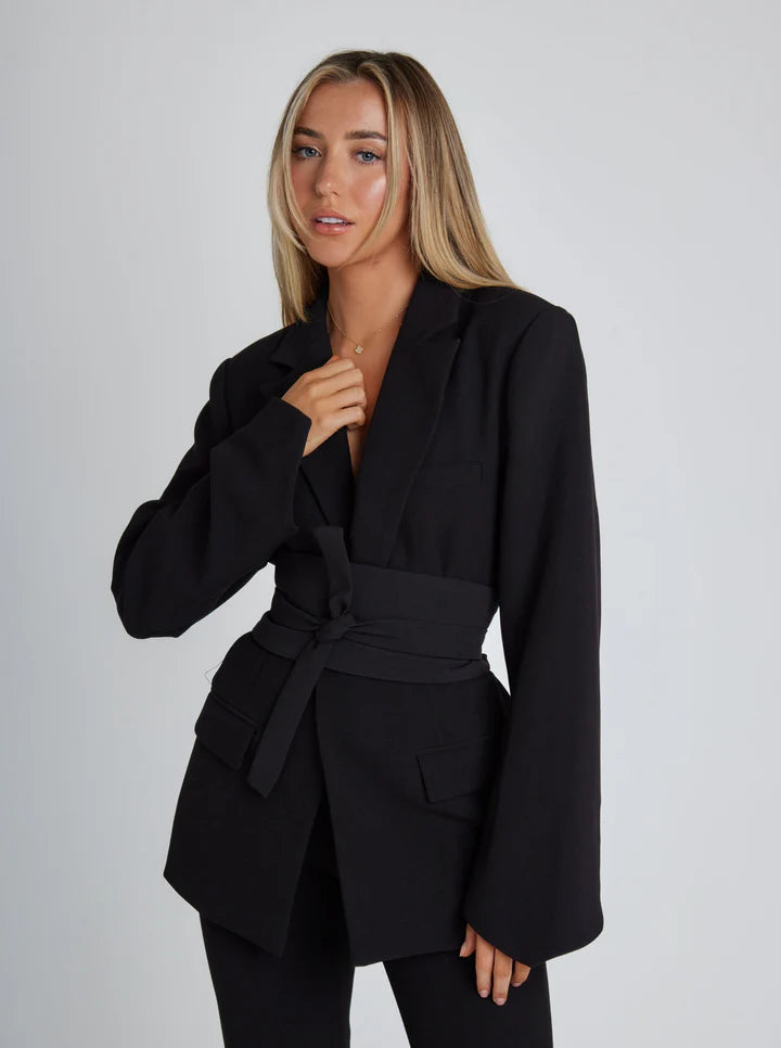 Emma | Blazer elegante, intramontabile e versatile 1