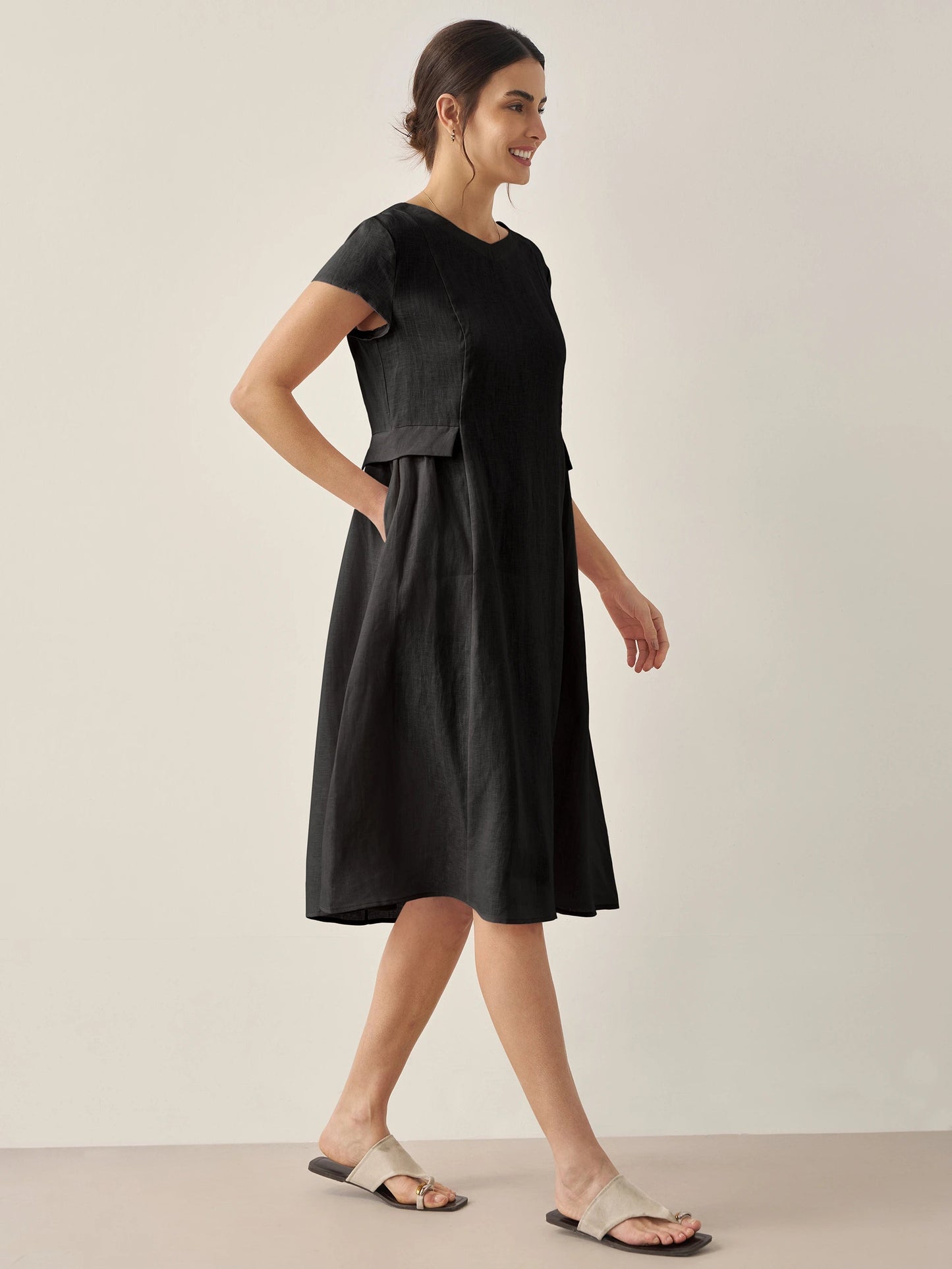 Greta | Midi zomerjurk met v-neckline