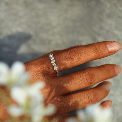 Zilveren Bloem Ring voor Vrouw Aylin Stijl