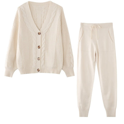 Warme Gebreide Set: Vest en Broek voor Vrouw