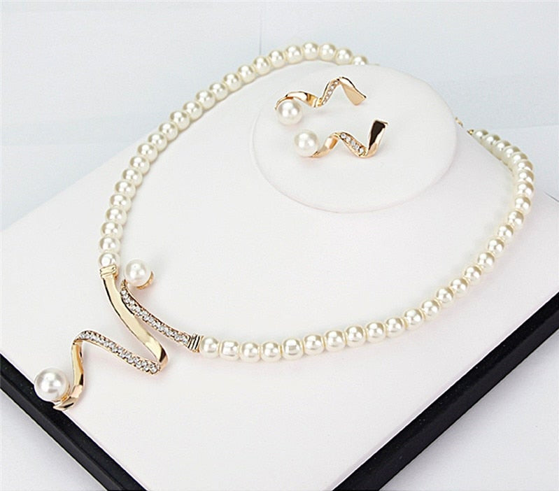 Natuurlijke Parel Halsketting en Oorbellen Set Zilver