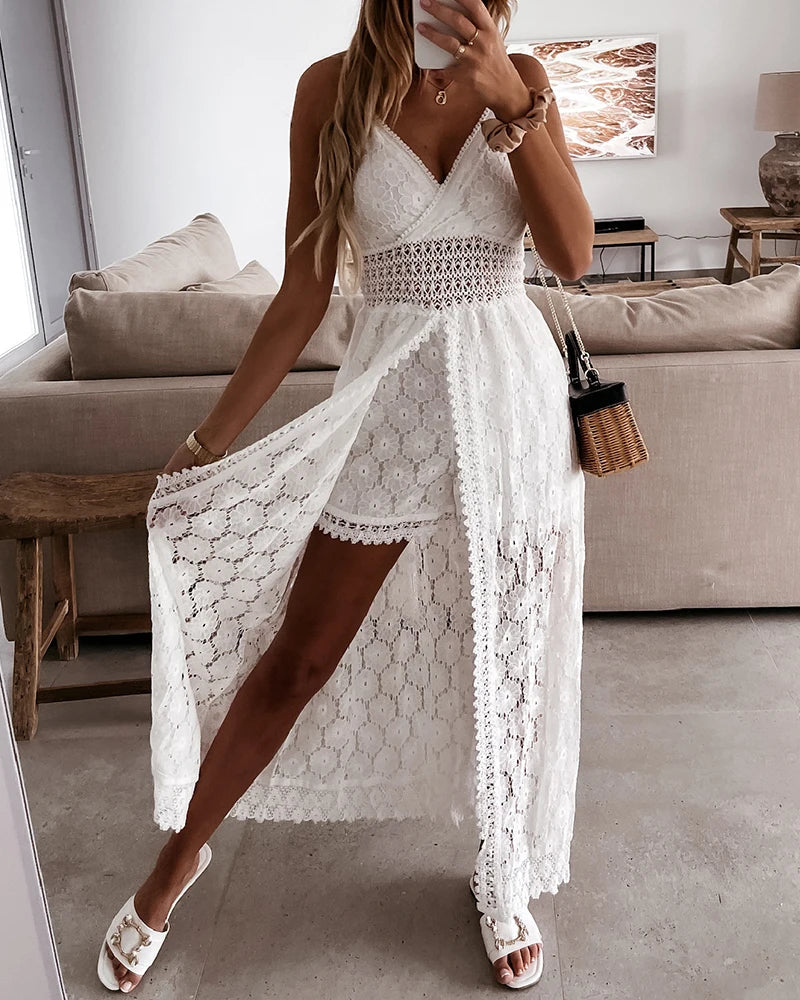 Vrouwelijke Jumpsuit met Kant Print - Mode Vibes