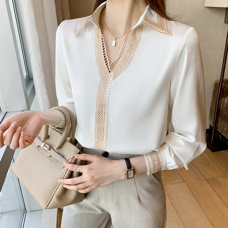 Herfst Elegantie: Witte Chiffon Blouse met Lange Mouwen