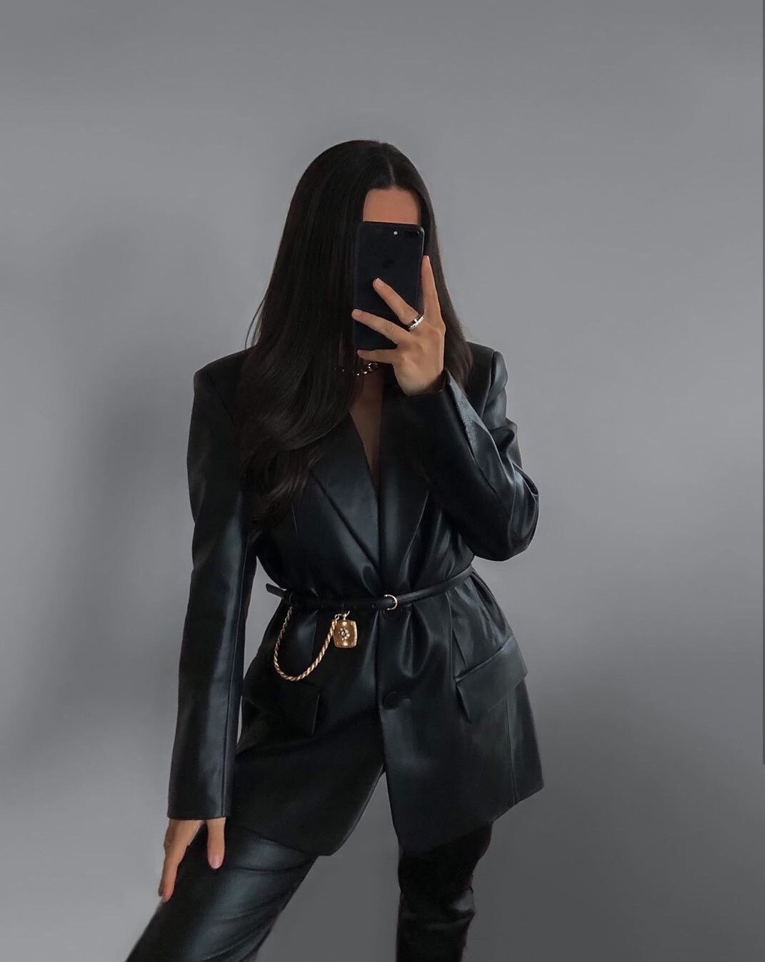 Elegante Blazer voor Vrouw Past bij Elke Outfit