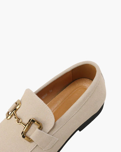 Stijlvolle Herenslipper Suède Met Metalen Detail