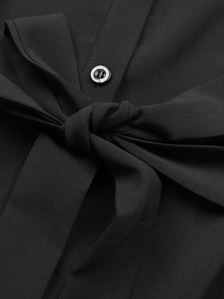 Zomerse jurk met Elegant Kant  van Bloeiende Bloemen