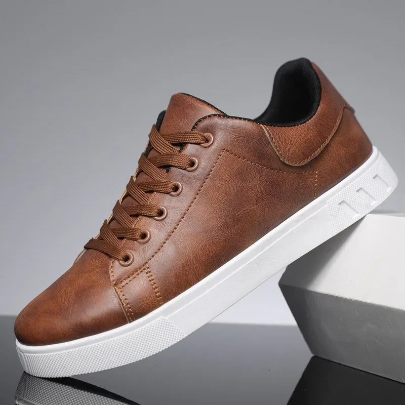 Jovan | Comfortabele Strak Vormgegeven Herenschoenen 0