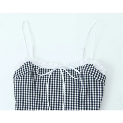 Betoverende Zomerse Chic: De "Zonnestraal" Checkered Tube Top Sling Mini Jurk