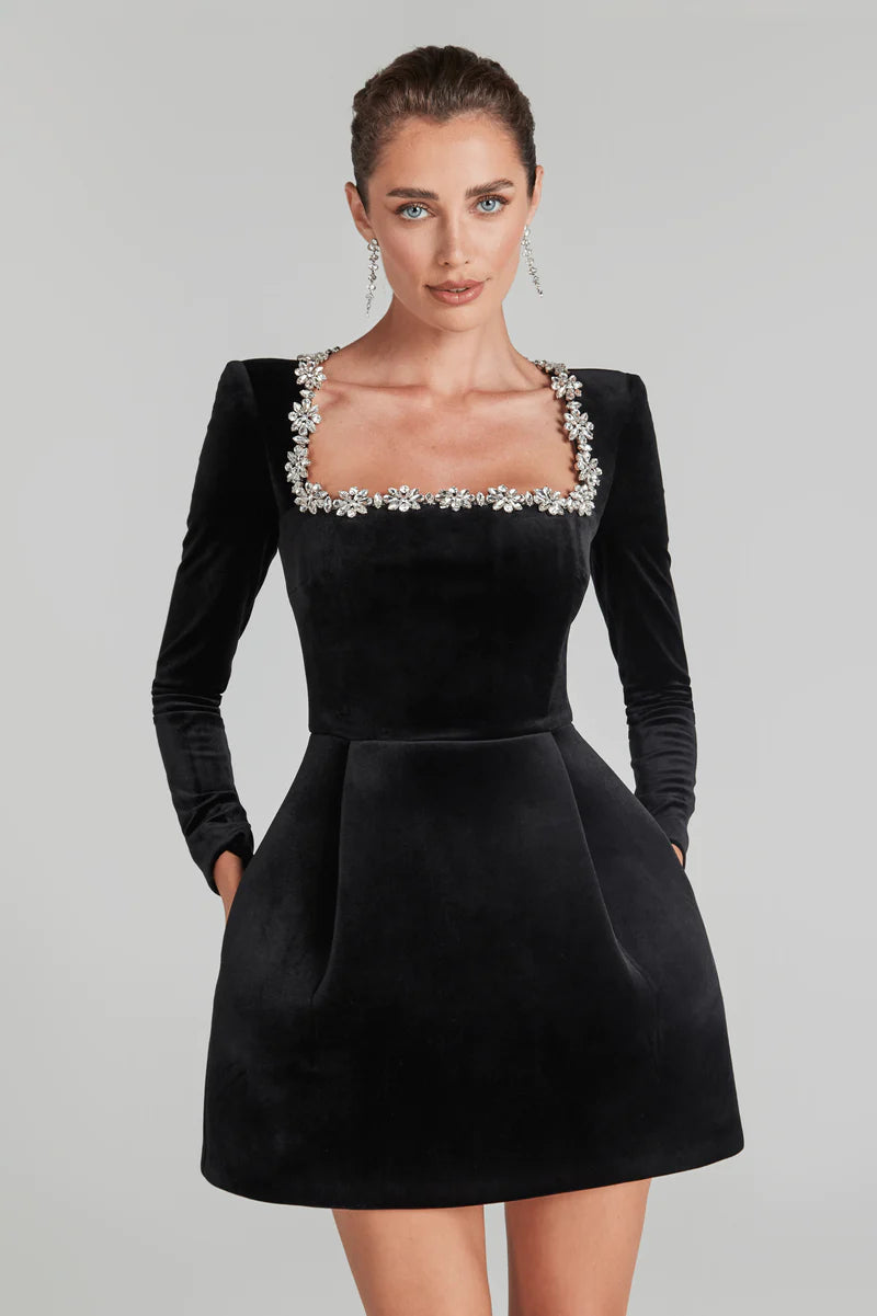 Elegante Velvet Jurk Yassy voor Vrouw - Mode Vibes