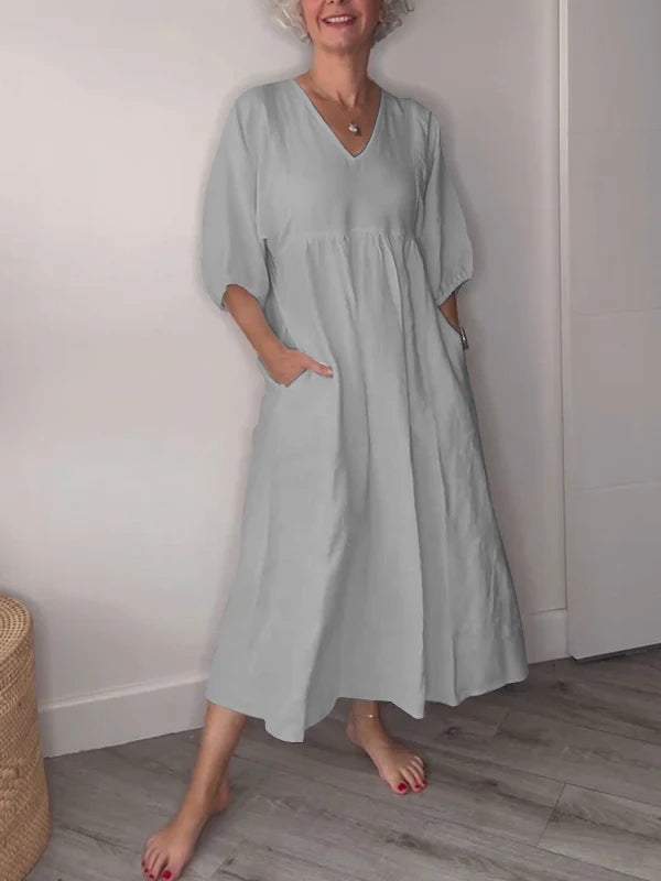 Klara | Abito midi con scollo a V e design elegante 7