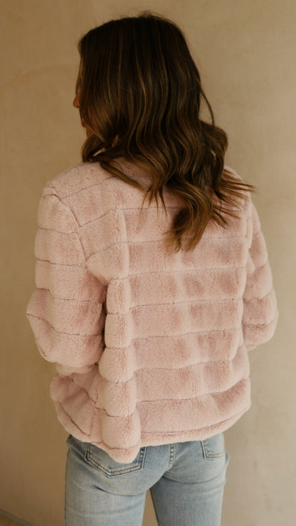 Dames Velour Jasje Crop Model Luxe Stof