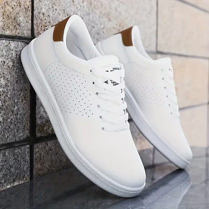Lage skateschoenen met vetersluiting en perforaties