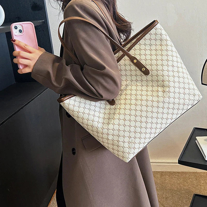 Luxe Leren Schoudertas – Elegante Uitstraling Voor Elke Gelegenheid