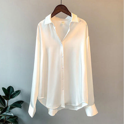 Laura | Elegante zijden blouse van