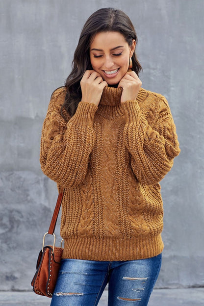 Laura | Maglione a collo alto in maglia grossa a trecce