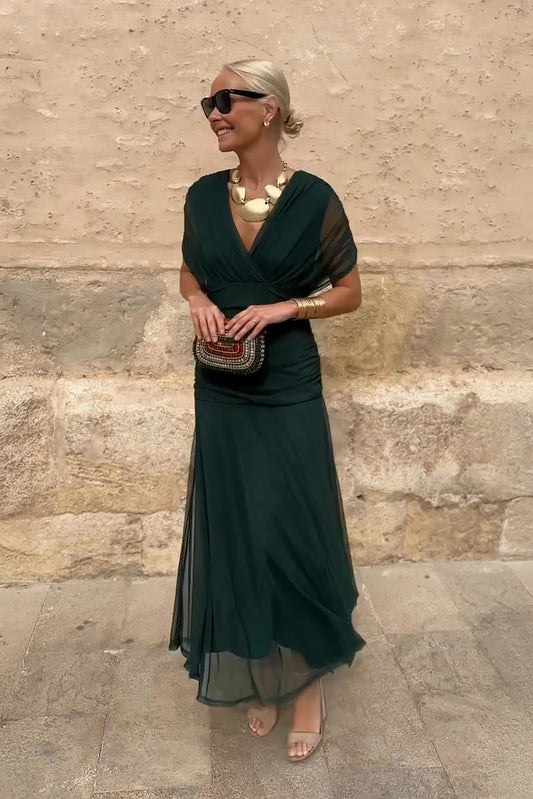 Livia | Elegante V-Hals Lange Ceremoniejurk voor Bruiloften 0