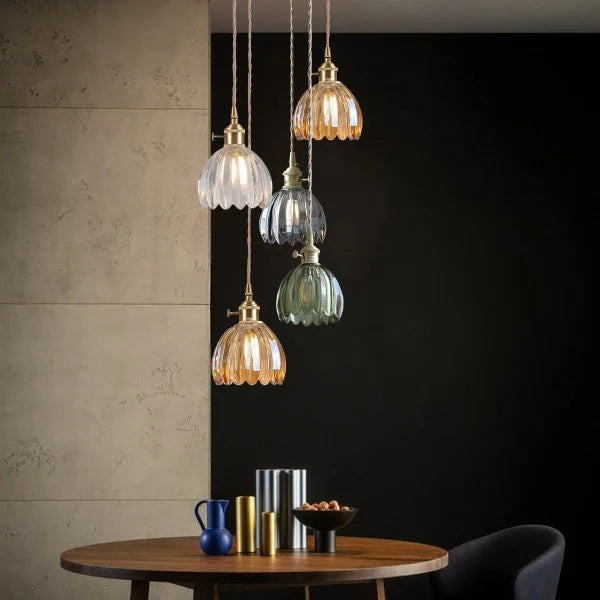 Lumora | Elegant | Betoverend