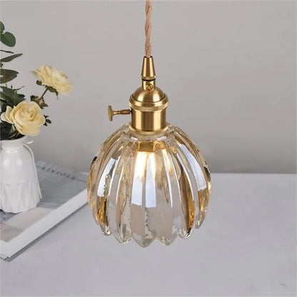 Lumora | Elegant | Betoverend