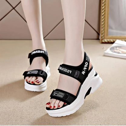Luxe Zomersandalen met Sleehak voor Vrouwen