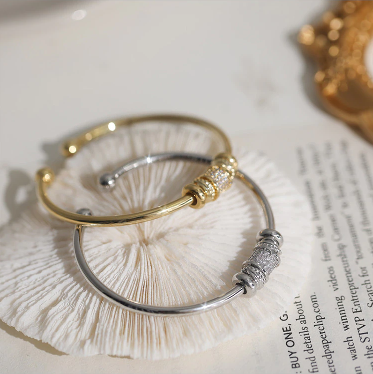 Stijlvolle Cilinder Armband Franse Stijl Zilver en Goud