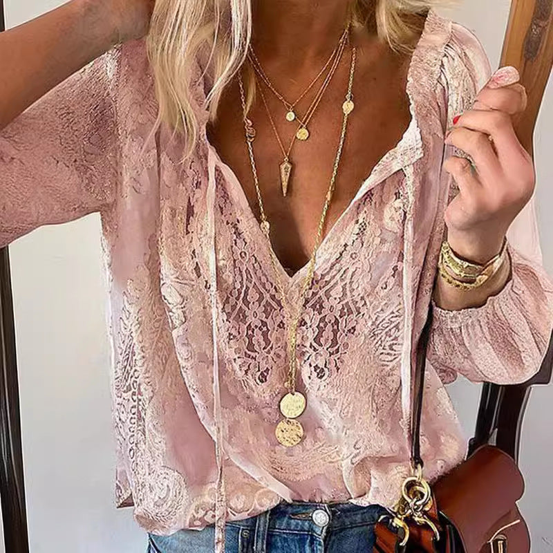 Manuela | Blusa senza tempo con dettagli in pizzo