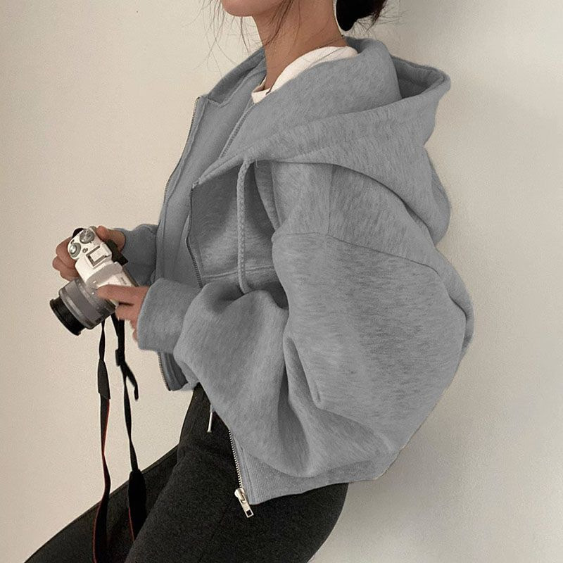 Mariam | Felpa con cappuccio Winter Chic