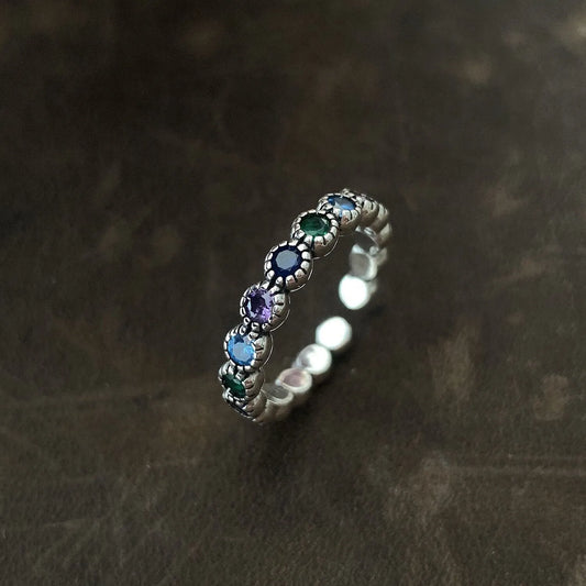 Zilveren Bloemen Ring met Unieke Steen Details - Mode Vibes