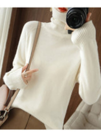 Prisca | Elegante maglione a collo alto