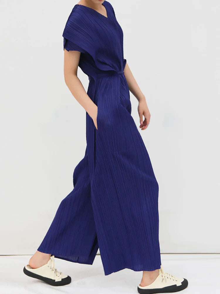 Stella Geplisseerde Mouwloze Jumpsuit voor Vrouwelijke Elegantie