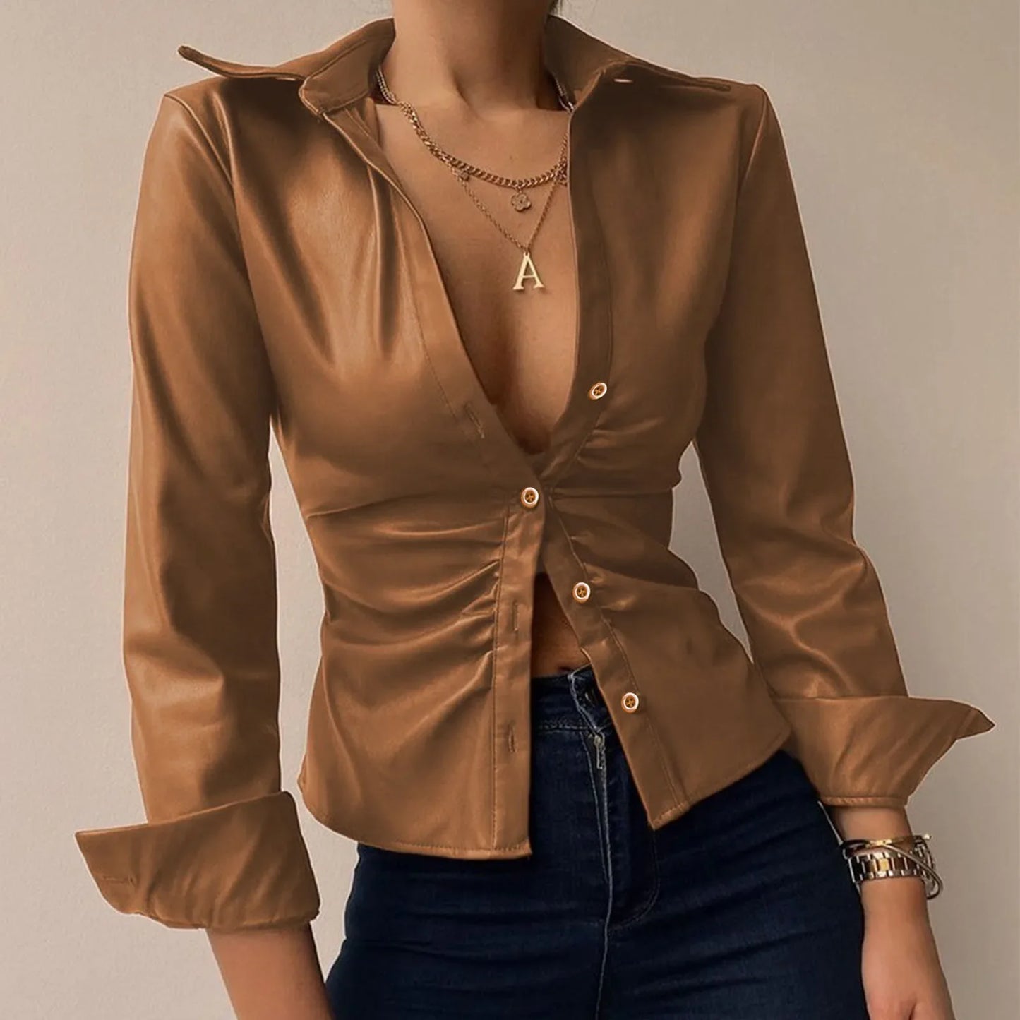 Modieuze Lederen Blouse met Lange Mouwen