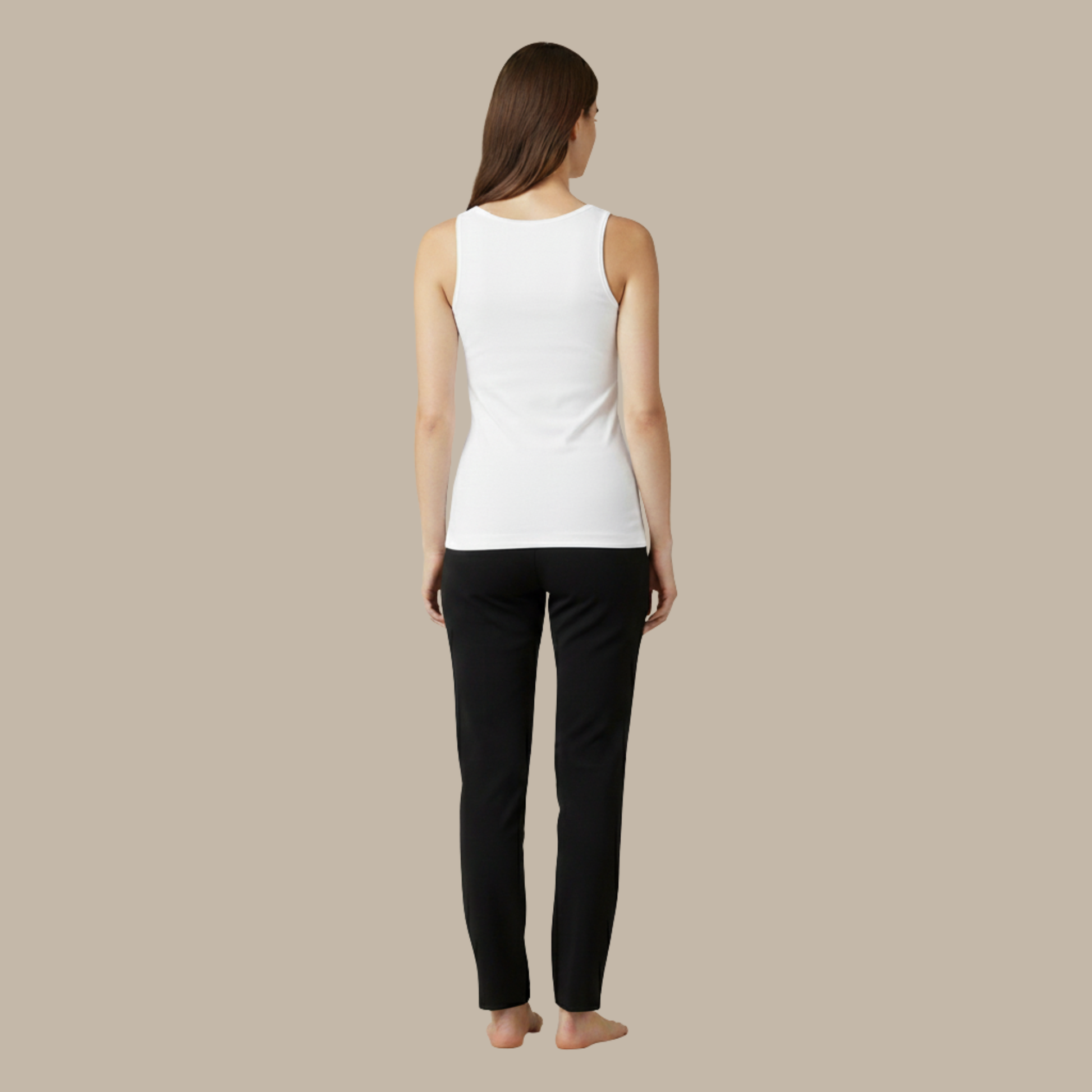 Nadia | Canotta Bianca Donna – Elegante, Morbida & Versatile 2